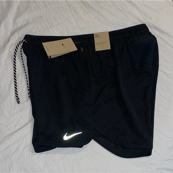 New Men’s Sz M Nike Dri-FIT Stride Running Division 4'' Running Shorts Black - Picture 10 of 11